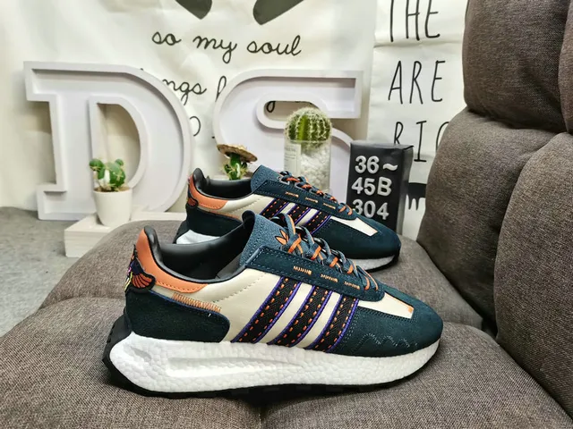 Adidas Beige Blue Retro Runner Layered Textile Upper Lifestyle Sneakers 11