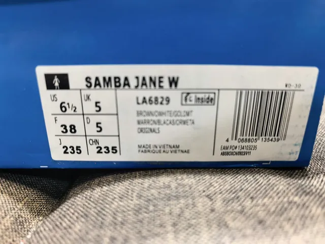 Adidas 米色棕色 无带 玛丽珍 系带 麂皮鞋面 生活方式运动鞋 22