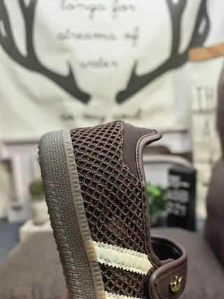 Adidas 米色棕色 无带 玛丽珍 系带 麂皮鞋面 生活方式运动鞋 23