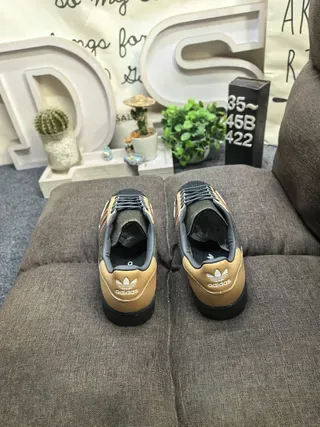 Adidas Beige Brown Shell-Toe Three-Stripe Lifestyle Sneakers 8
