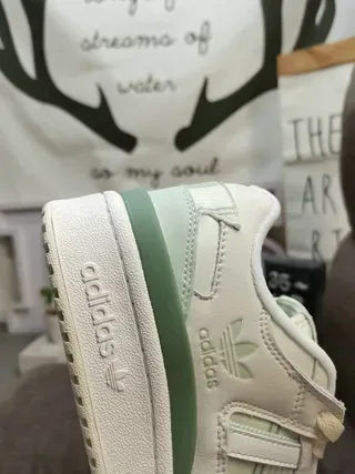 Adidas Beige Green Low-Top Padded Collar Lifestyle Sneakers 3