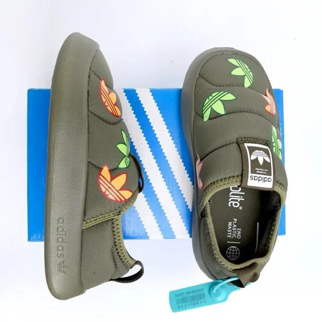Adidas Beige Multicolor Quilted Padded Upper Slip-On Construction Lifestyle Sneakers 22