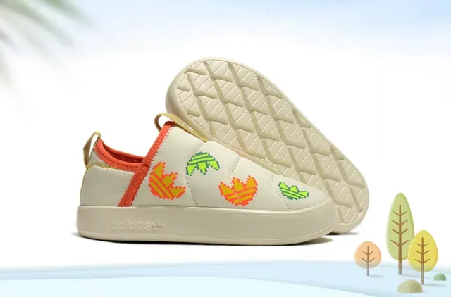 Adidas Beige Multicolor Slip-On Quilted Upper Lifestyle Sneakers 9