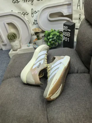 Adidas Beige White Low-Profile Mesh-and-Synthetic Upper Running Shoes 6