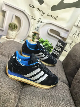 Adidas Black Blue Low-Top Leather Upper Lifestyle Sneakers 9