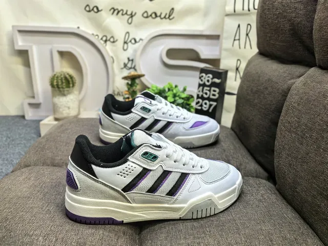 एडिडास काला नीला लो-टॉप स्ट्राइप साइड पैनल लाइफस्टाइल स्नीकर्स 11