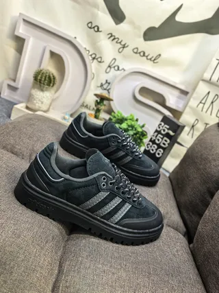 Adidas Black Gray Suede Upper Three-Stripe Side Panel Lifestyle Sneakers 9