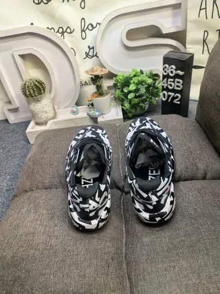 Adidas Black White Geometric Camo Print Chunky Sculpted Midsole Lifestyle Sneakers 8