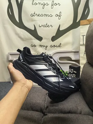Adidas Black White Mesh And Synthetic Upper Silver Three-Stripe Overlay Lifestyle Sneakers 5