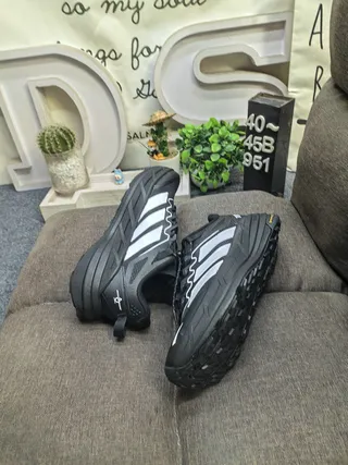 Adidas Black White Mesh And Synthetic Upper Silver Three-Stripe Overlay Lifestyle Sneakers 6