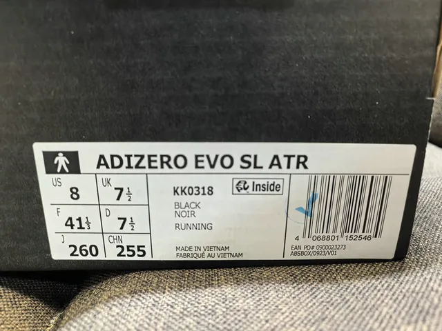 Adidas Chaussures de course en maille et synthétique noir blanc semelle intermédiaire sculptée épaisse 2