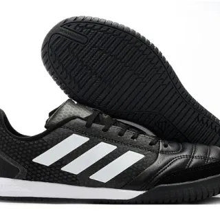 Adidas 黑色白色 绗缝皮革鞋头 网面鞋面 室内足球鞋