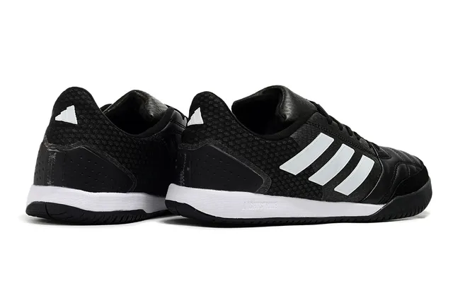 Adidas Chaussures de football indoor noir blanc cuir matelassé orteil tige maille 6