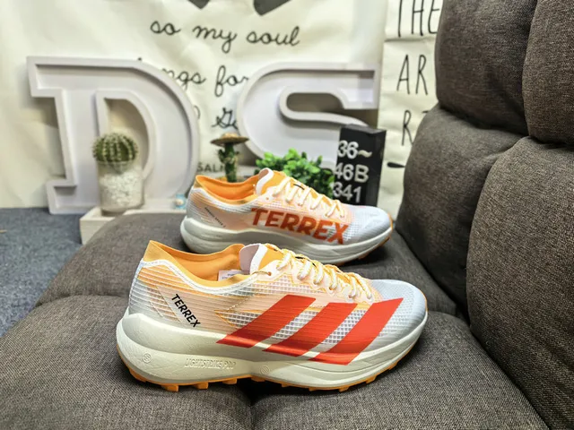Adidas Black Yellow Engineered Mesh Upper Collar Lining Running Shoes 11