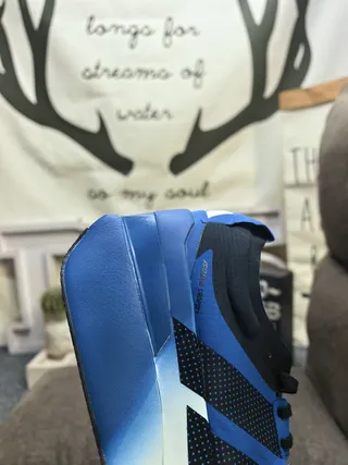 Adidas Chaussures de course à talons bas en mesh et synthétique bleu noir 3