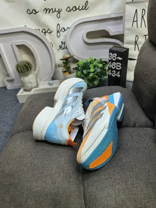 Adidas Zapatillas de running azul naranja silueta de carreras simplificada malla superior ingenieril 6