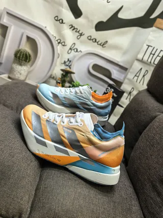 Adidas Zapatillas de running azul naranja silueta de carreras simplificada malla superior ingenieril 7