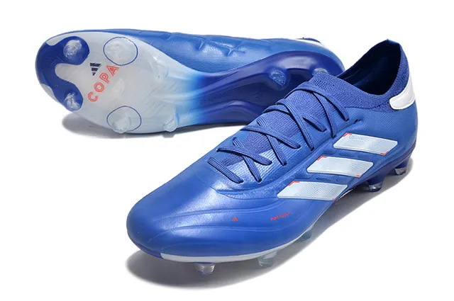 Adidas নীল সাদা নিম্ন কাট সক-ফিট কলার সিন্থেটিক লেদার আপার ফার্ম-গ্রাউন্ড ফুটবল জুতা 18