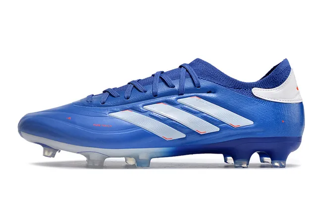 Adidas নীল সাদা নিম্ন কাট সক-ফিট কলার সিন্থেটিক লেদার আপার ফার্ম-গ্রাউন্ড ফুটবল জুতা 21