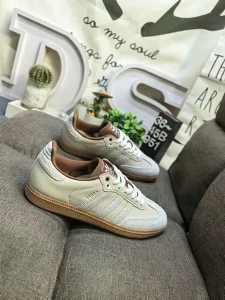 Adidas Brown Beige Woven Textile Upper Perforated Toe Lifestyle Sneakers 9