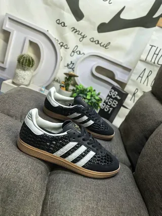 Adidas Brown Beige Woven Textile Upper Perforated Toe Lifestyle Sneakers 19