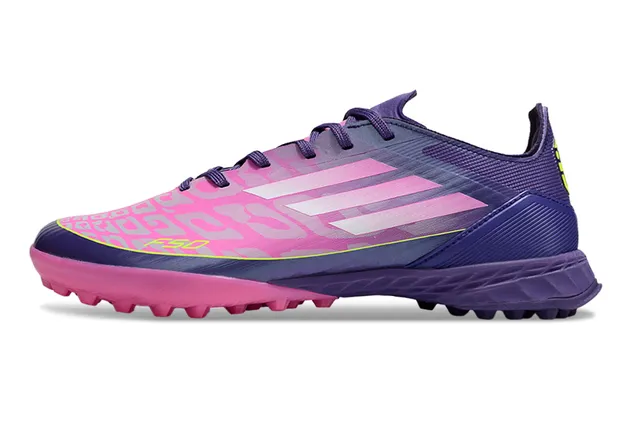 Adidas F50 Botas de Futebol Turf Roxo Rosa Low-Cut Upper Sintético com Três Rayas Superpostas 7