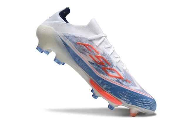 Adidas F50 White Blue Upper de Knit Léger Rayures Gradientes Rouge à Orange Chaussures de Football pour Terrain Ferme 2