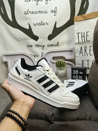 Adidas Forum White Black Low-Top Leather Upper Lifestyle Sneakers 6