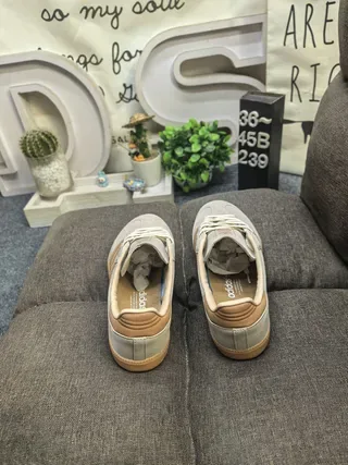 Adidas Gray Beige Low-Top Suede Upper Lifestyle Sneakers 8