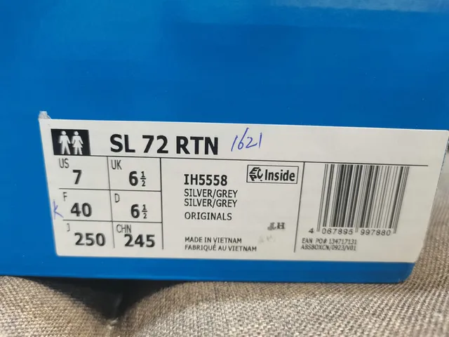 Adidas Cinza e Branco Retro Runner Silhouette Suede e Sintético Superior Lifestyle Sneakers 2