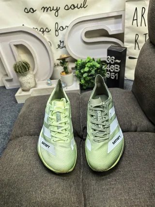 Adidas Chaussures de course vert argent légères tige en maille supérieure bande géométrique de marque 10