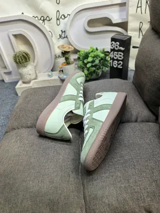 Adidas Green Two-Tone Suede And Leather Gum Rubber Sole Lifestyle Sneakers 6