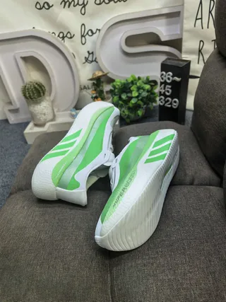 Adidas Green White Knit Upper Sculpted Foam Midsole Running Shoes 6