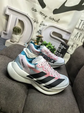 Adidas Multicolor White Mesh Upper Sculpted Foam Midsole Running Shoes 19