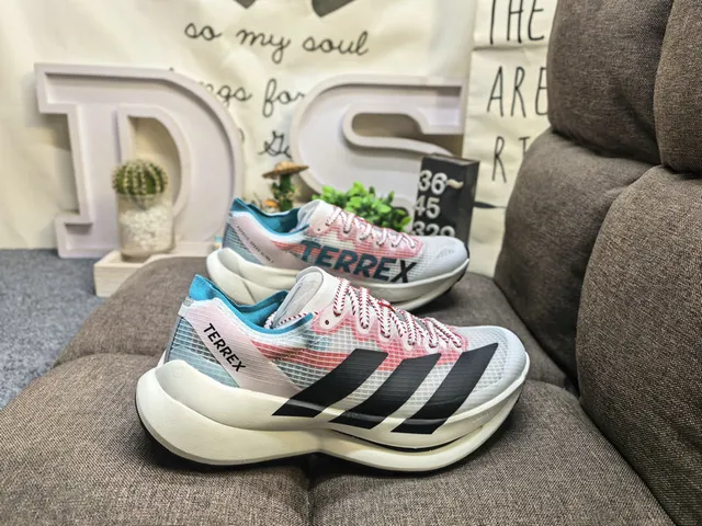Adidas Multicolor White Mesh Upper Sculpted Foam Midsole Running Shoes 21