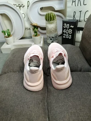 Adidas Pink Beige Knit Upper Sculpted Ridged Midsole Lifestyle Sneakers 8