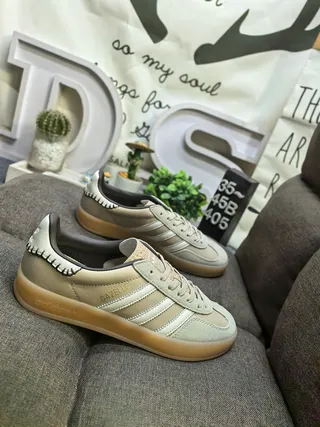 Adidas Pink Beige Suede Upper Three-Stripe Side Panel Lifestyle Sneakers 9