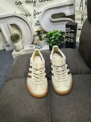 Adidas Pink Beige Suede Upper Three-Stripe Side Panel Lifestyle Sneakers 20