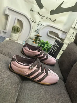 Adidas Pink Brown Laceless Velcro Strap Lifestyle Sneakers 9