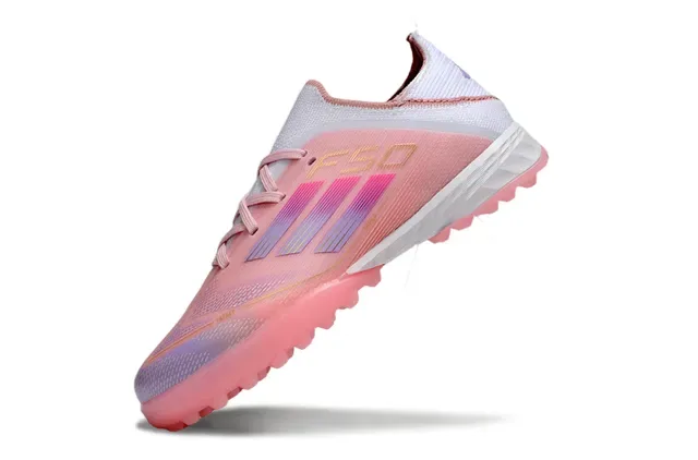 Adidas Chaussures de football turf rose blanc iridiscent synthétiques avec col en maille 6