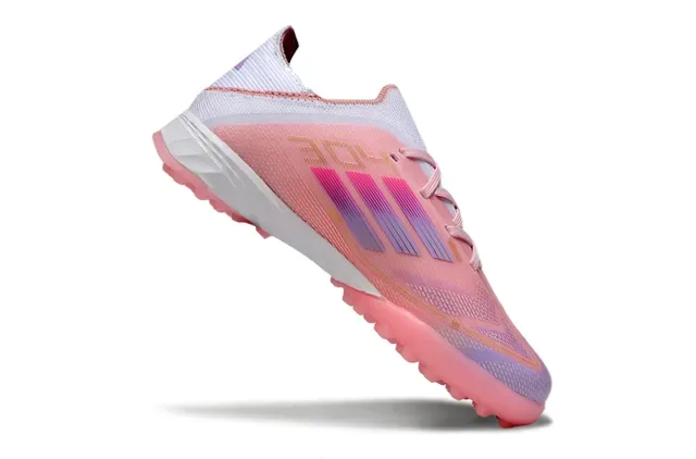 Adidas Chaussures de football turf rose blanc iridiscent synthétiques avec col en maille 7