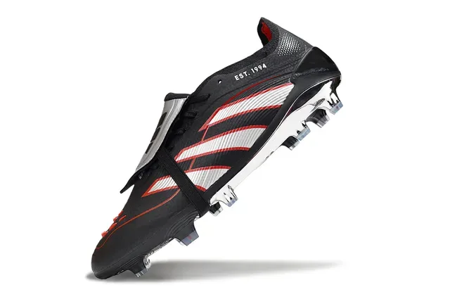 Adidas Predator Noir Rouge Sans Lacets Fermeture Sangle Superposition Graphique Trois Rayures Chaussures de Football pour Terrain Firme 3