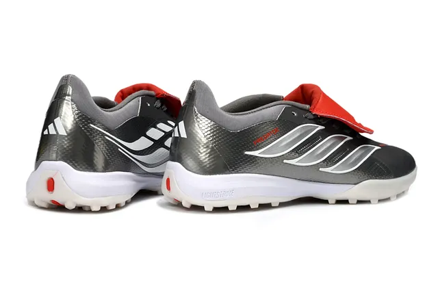 Adidas Predator Gris Rojo Sin cordones Cierre de correa Plateado metálico Superior texturizado Césped Zapatos de fútbol 6