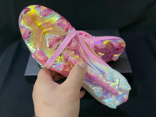Adidas Predator Pink Gold Laceless Strap Closure Holographic Iridescent Outsole Firm-Ground Soccer Shoes 2