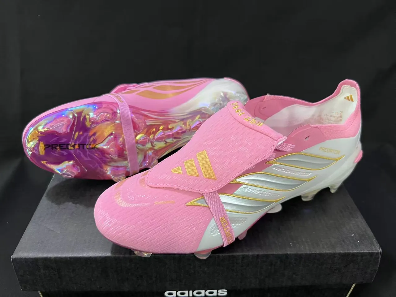 Adidas Predator Pink Gold Laceless Strap Closure Holographic Iridescent Outsole Firm-Ground Soccer Shoes 8