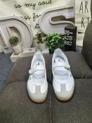 Adidas Samba Beige Blue Sans lacets panneau latéral à trois rayures chaussures Mary Jane 10