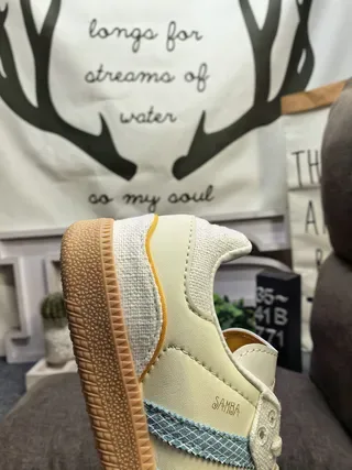 Adidas Samba भूरा नीला लो-टॉप टेक्स्टाइल अपर लाइफस्टाइल स्नीकर्स 3