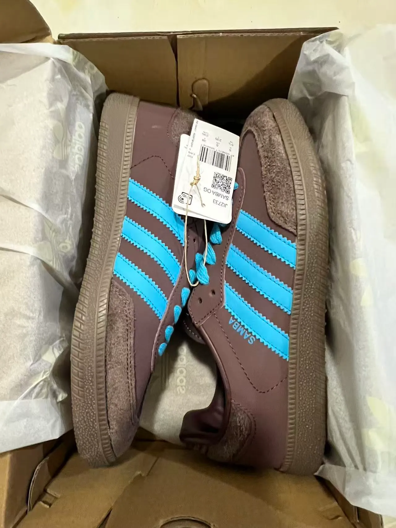 Adidas Samba Brown and Blue Lifestyle Sneakers 9