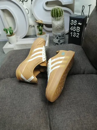 Adidas Samba Brown Beige Low-Top Suede-Leather Mix Lifestyle Sneakers 6