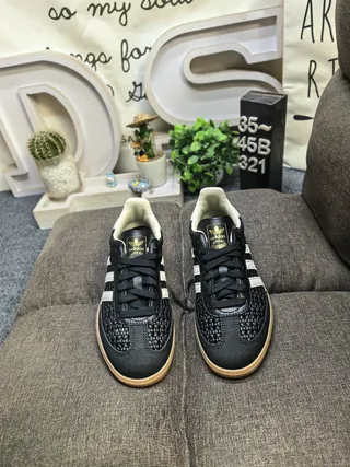 Adidas Samba Textured Black Cream Gum Lifestyle Sneakers 10